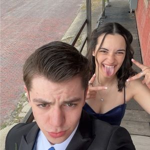 Meet your Posher, Merrick